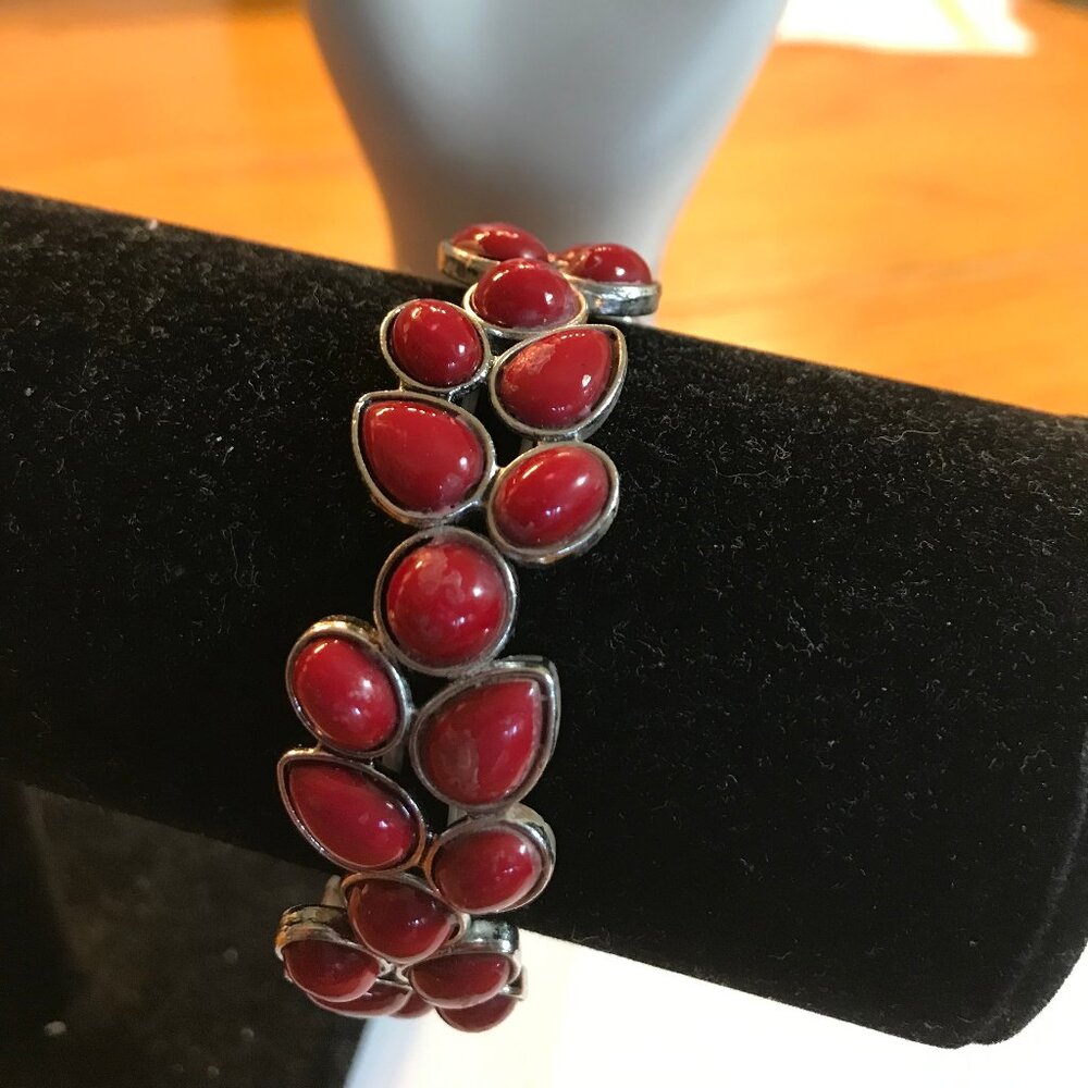 Vintage   stretch bracelet  +ring red /silver